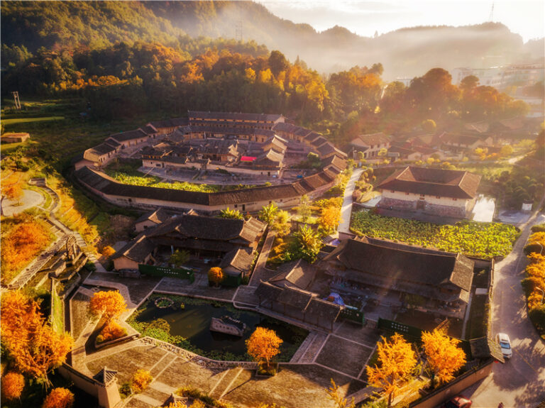 Wenzhou Taishun Tulou: The Ultimate Guide to Zhejiang’s Fascinating Earthen Structures
