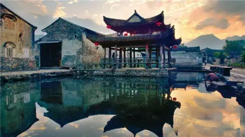 A scenic view of Wenzhou Tantou Yaozhi