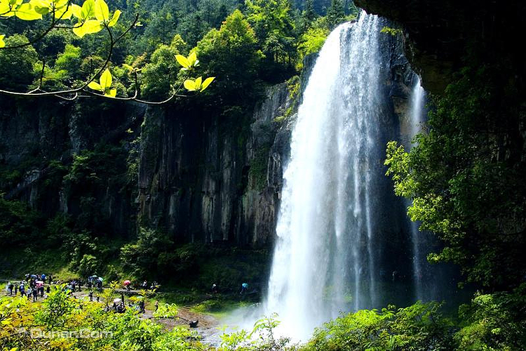A scenic view of Wenzhou Yuyan Baoshi Zongci