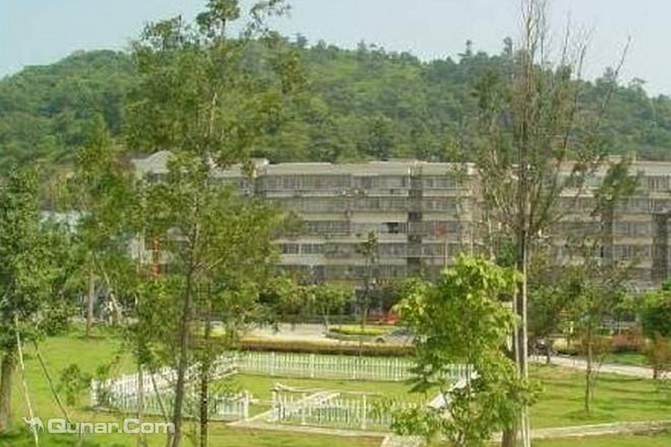 A scenic view of Wenzhou Zhenrusi Shita