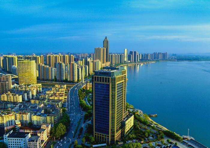 A scenic view of Wuhu Huangjin Ta