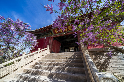 A scenic view of Wuwei Haicangsi