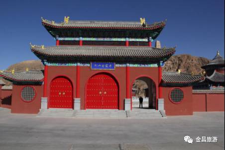 A scenic view of Wuwei Shengrongsi