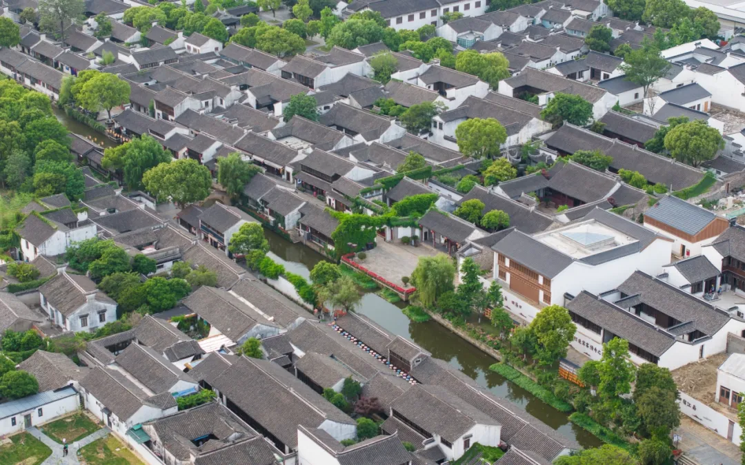 A scenic view of Wuxi Dangkou Huashi Laoyizhuang