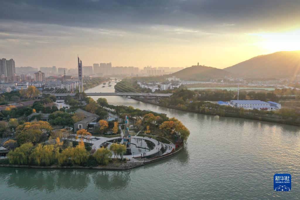 A scenic view of Wuxi Dayunhe Subitems