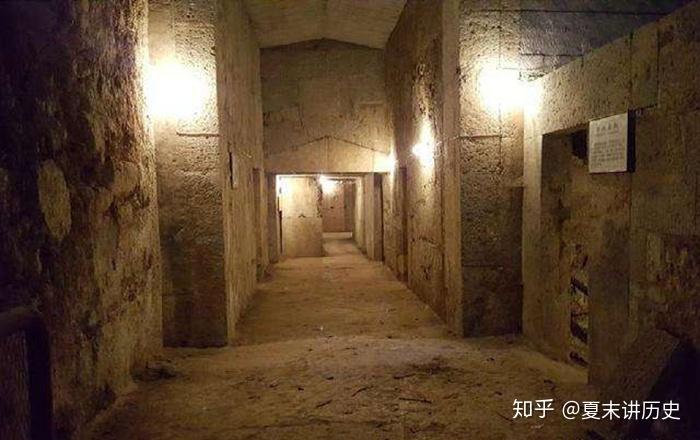 A scenic view of Wuxi Hongshan Muqun