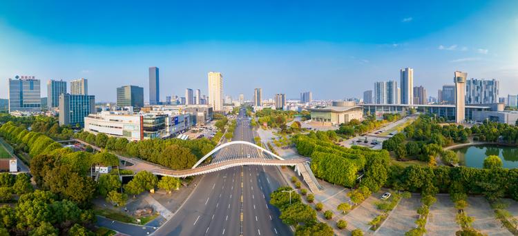 A scenic view of Wuxi Jiangyin Canzhongchang