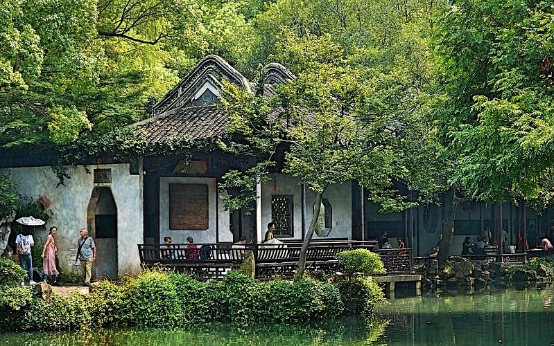 A scenic view of Wuxi Jichangyuan