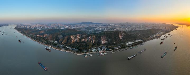A scenic view of Wuxi Luotuodun Yizhi