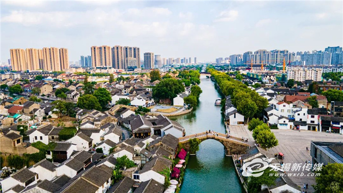 A scenic view of Wuxi Shiyuan