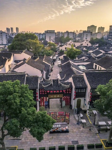 A scenic view of Wuxi Xiaolouxiang Jianzhuqun
