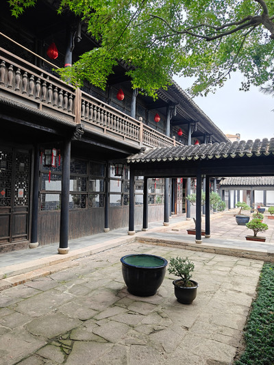 A scenic view of Wuxi Xuefucheng Guju Jianzhuqun