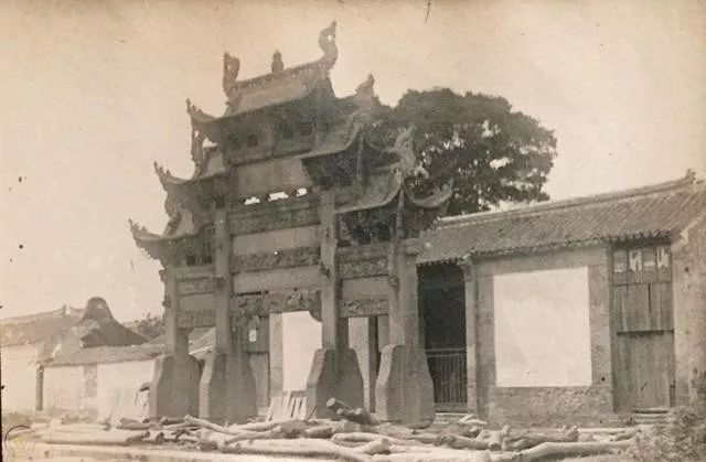 A scenic view of Wuxi Zhouwangmiao Ji Beike