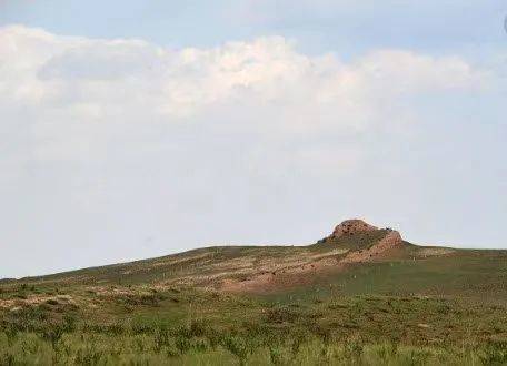 A scenic view of Wuzhong Xingwuying Chengzhi