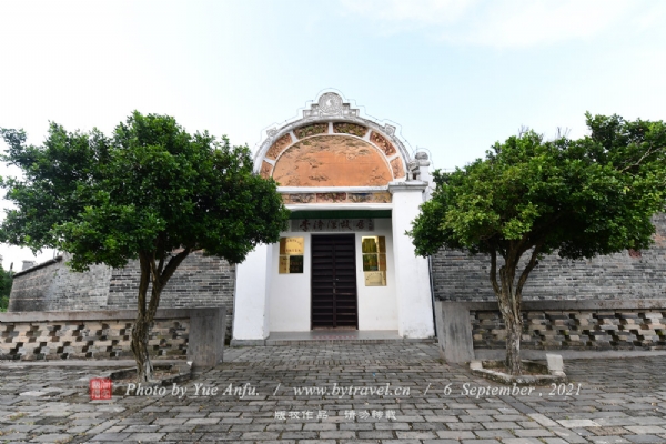 A scenic view of Wuzhou Lijishen Guju