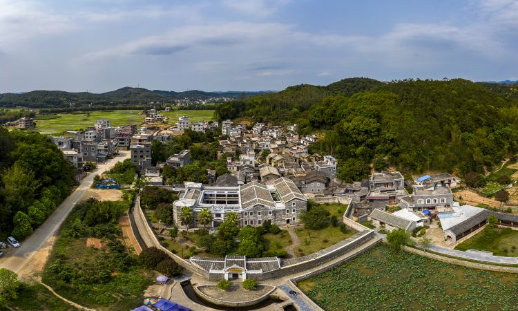 A scenic view of Wuzhou Lijishen Guju