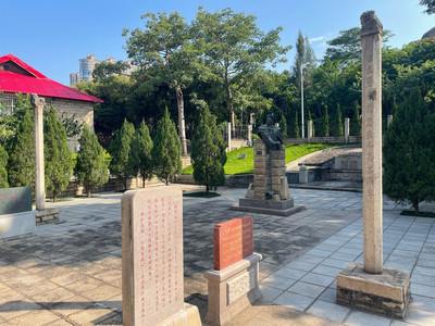 A scenic view of Xiamen Chenhuacheng Mu