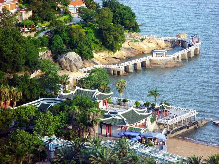 A scenic view of Xiamen Gulangyu Jindai Jianzhuqun