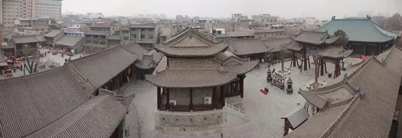 A scenic view of Xian Chenghuang Temple
