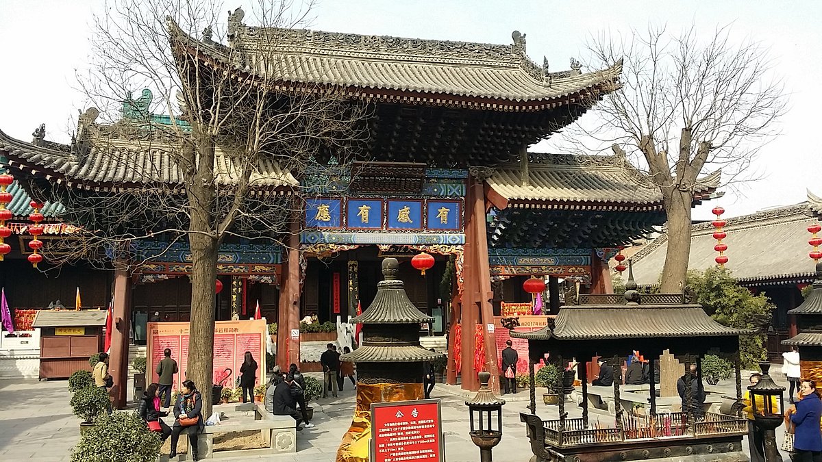 A scenic view of Xian Chenghuang Temple