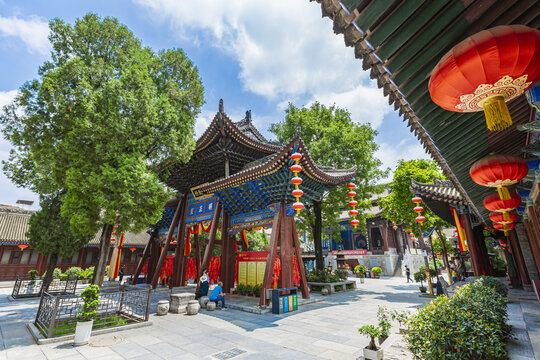 A scenic view of Xian Chenghuang Temple