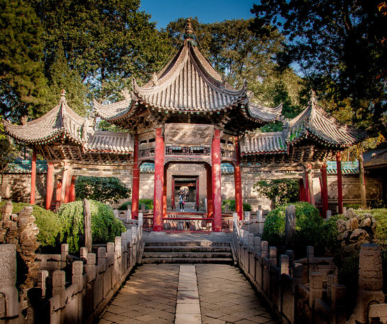 A scenic view of Xian Daxuexi Lane Mosque