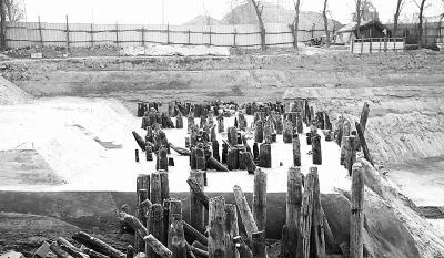 A scenic view of Xian Dongwei Bridge Site