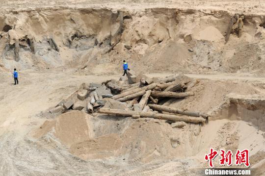 A scenic view of Xian Dongwei Bridge Site