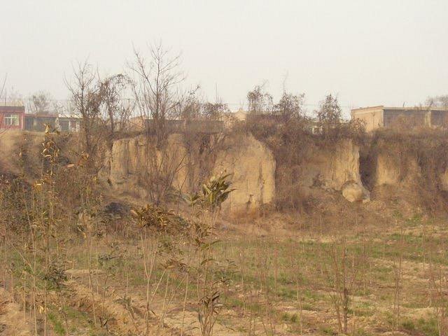 A scenic view of Xian Epang Palace Site