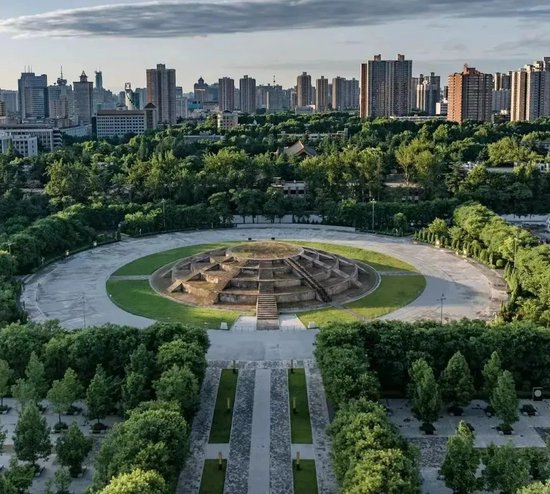 A scenic view of Xian Huanqiu Altar Site