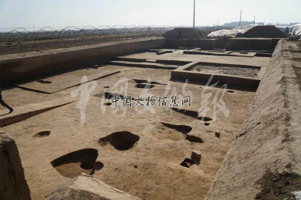 A scenic view of Xian Yueyang City Site