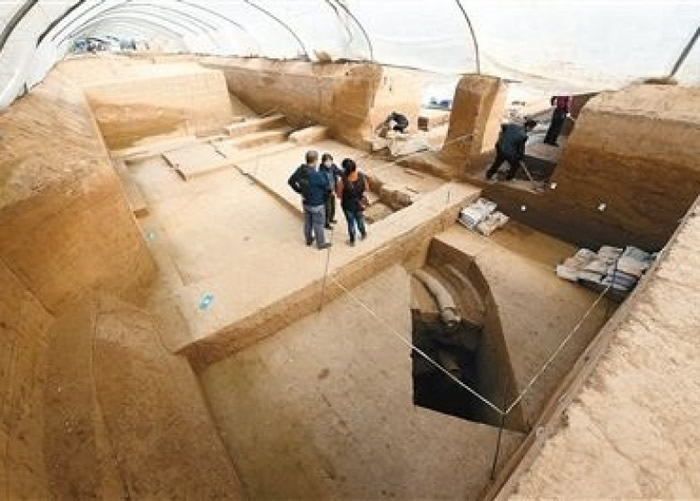 A scenic view of Xian Yueyang City Site