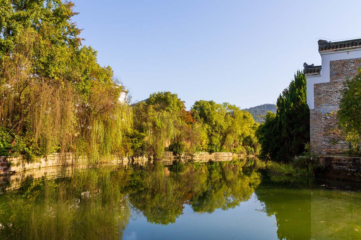 A scenic view of Xiangtan Dongshan Shuyuan Jiuzhi