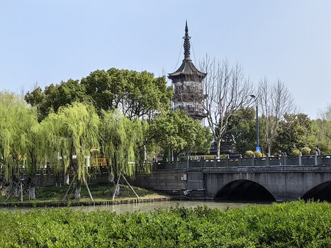 A scenic view of Xianyang Baoben Temple Pagoda