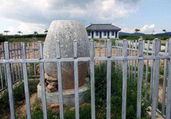 A scenic view of Xianyang Ganquan Palace Site