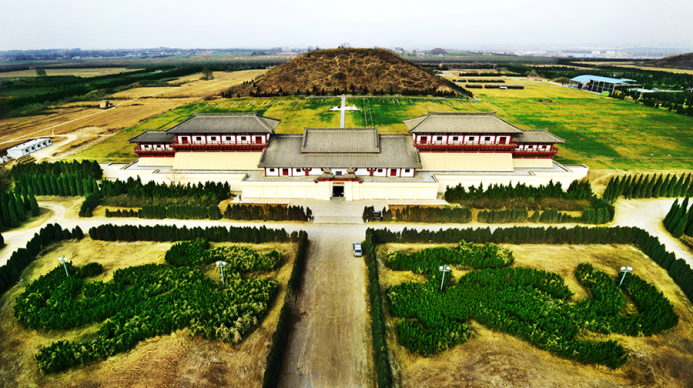 A scenic view of Xianyang Han Yunling Mausoleum