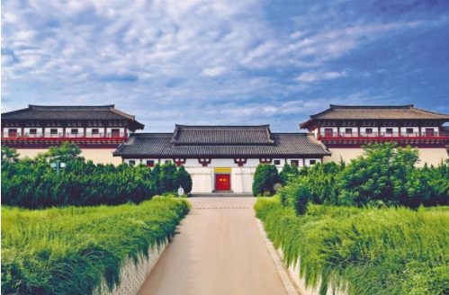 A scenic view of Xianyang Han Yunling Mausoleum