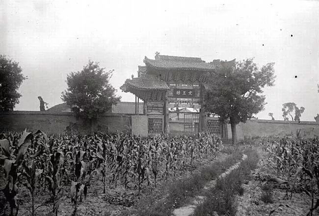 A scenic view of Xianyang Shunling Mausoleum