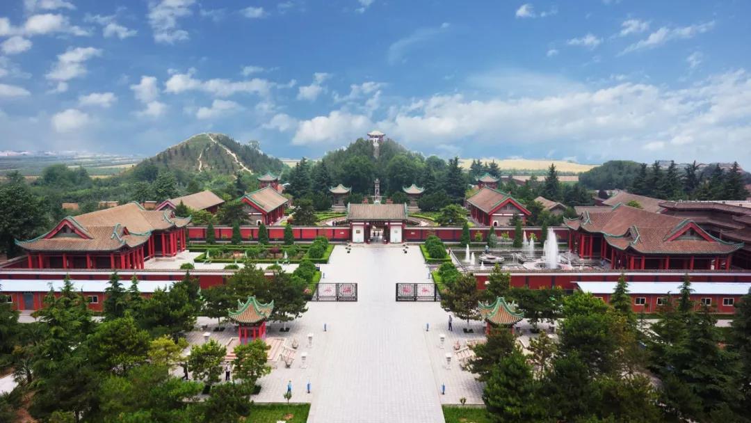 A scenic view of Xianyang Western Han Imperial Tombs