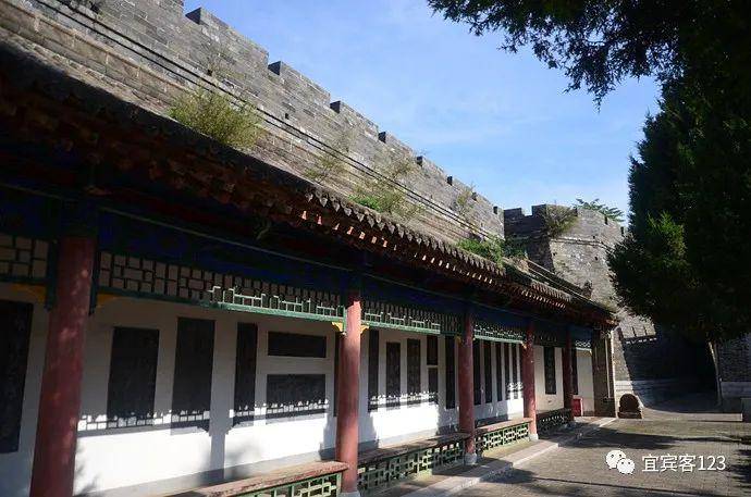 A scenic view of Xianyang Zhaoren Temple Main Hall
