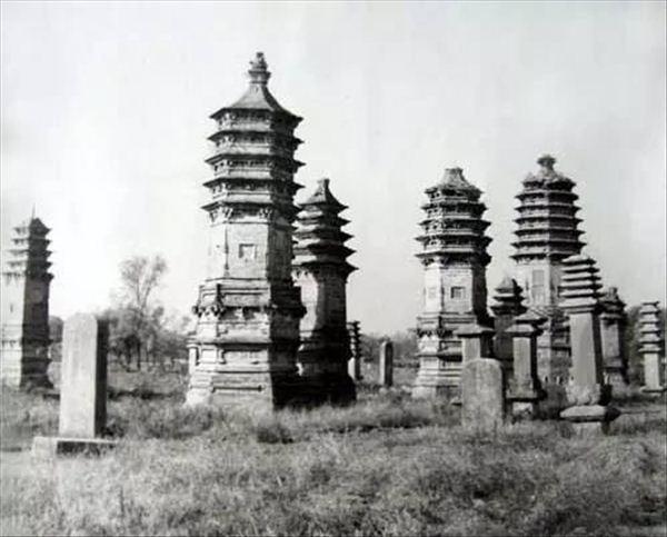 A scenic view of Xingtai Luchenggang City Site