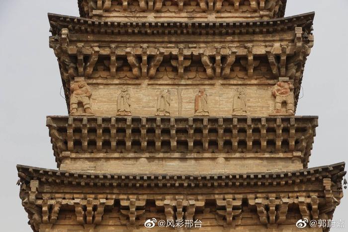 A scenic view of Xingtai Puli Temple Pagoda