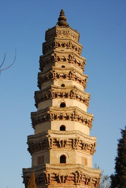 A scenic view of Xingtai Putong Pagoda