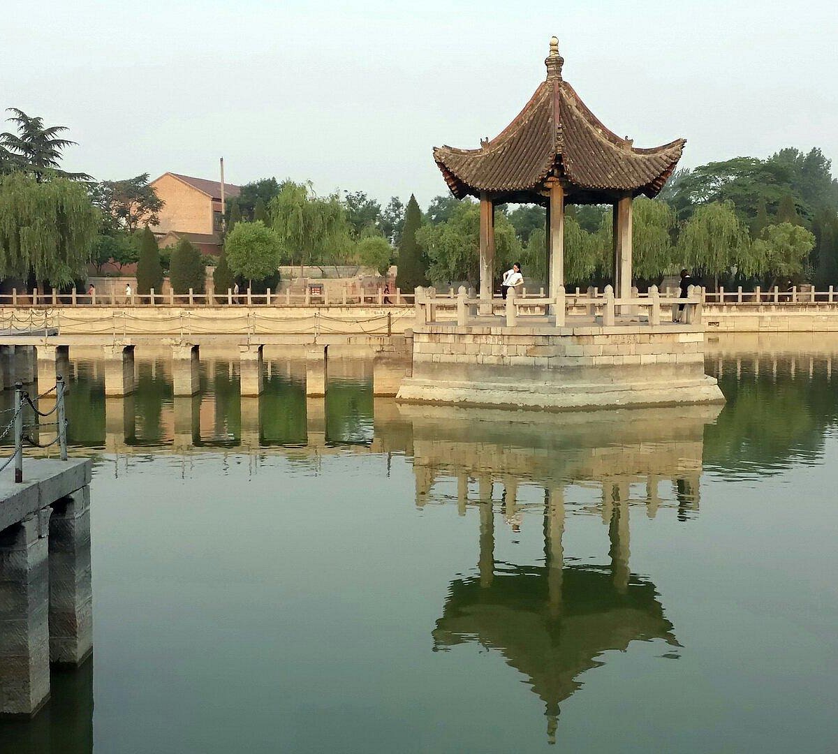 A scenic view of Xinxiang Baiquan