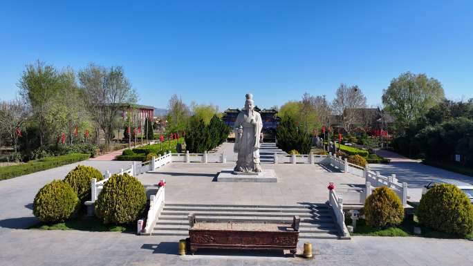 A scenic view of Xinxiang Biganmiao