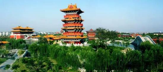 A scenic view of Xinxiang Guangtangta