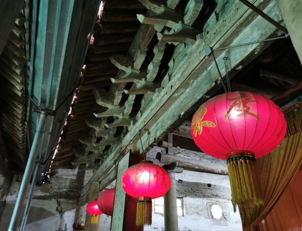 A scenic view of Xinxiang Linglongta