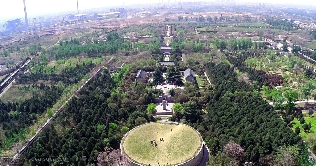 A scenic view of Xinxiang Lujianwangmu