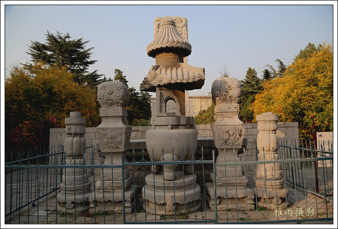 A scenic view of Xinxiang Lujianwangmu