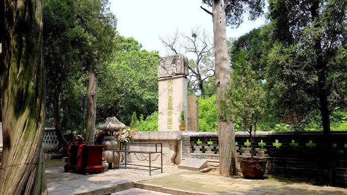 A scenic view of Xinxiang Ximingsizaoxiangbei